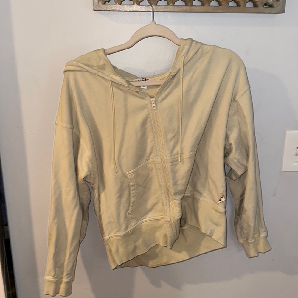 cream zip up hoodie